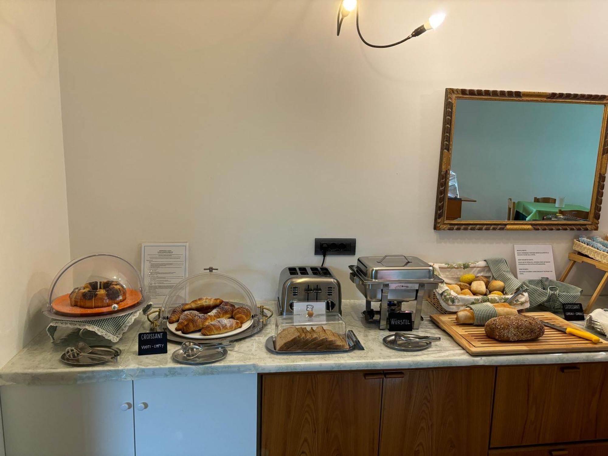 Hotel Villa Al Vento Torbole Sul Garda Ngoại thất bức ảnh