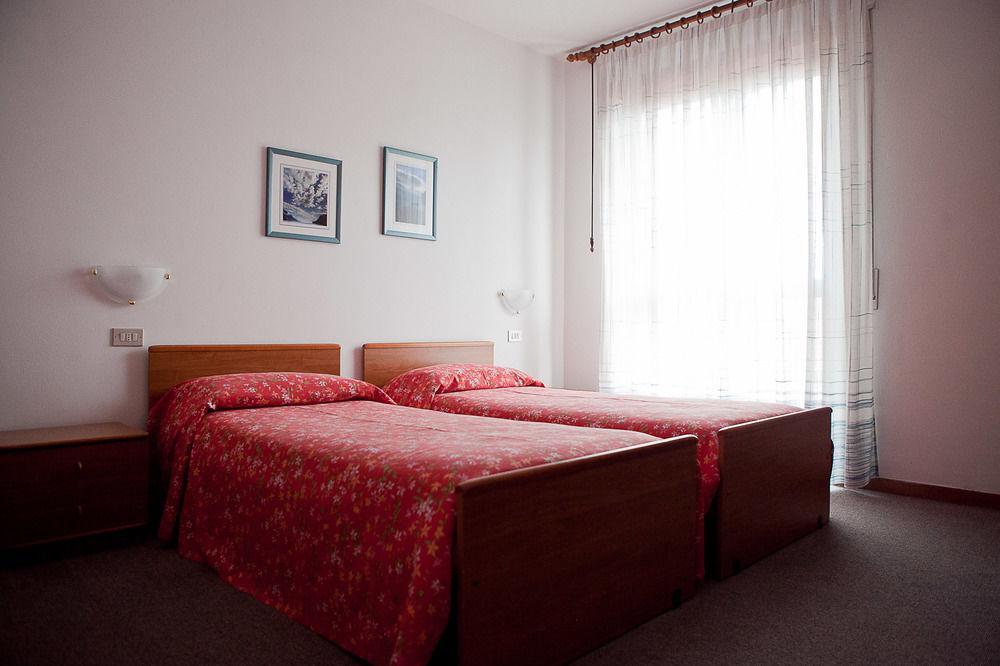 Hotel Villa Al Vento Torbole Sul Garda Ngoại thất bức ảnh
