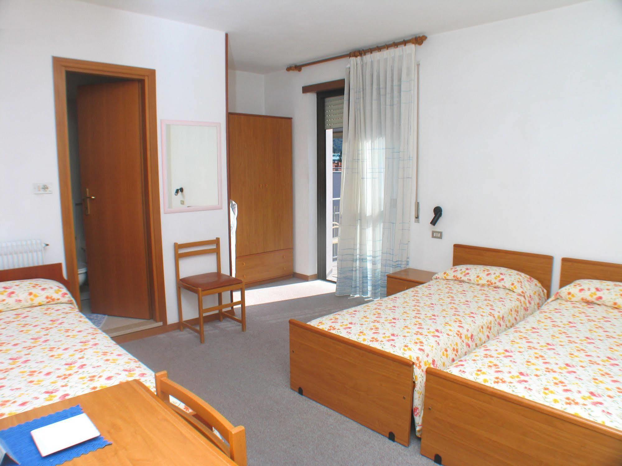 Hotel Villa Al Vento Torbole Sul Garda Ngoại thất bức ảnh