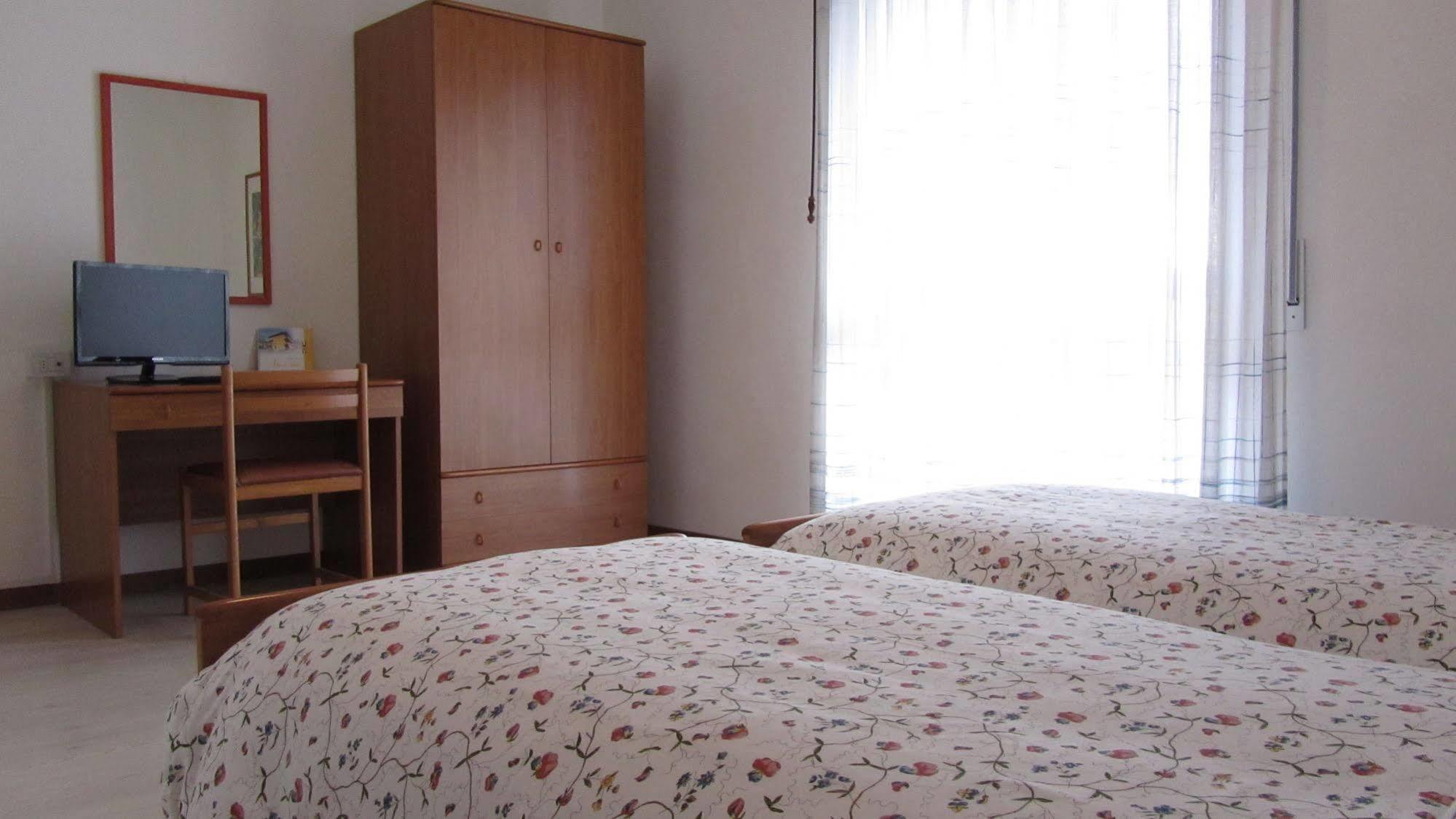 Hotel Villa Al Vento Torbole Sul Garda Ngoại thất bức ảnh
